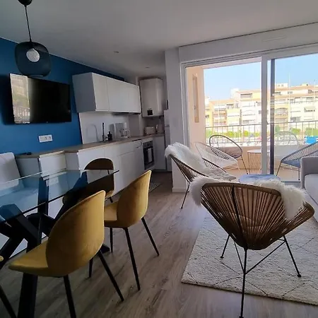 Apartment Calme Avec Vue Sur Les Bateaux
