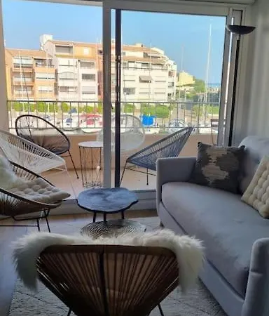 Daire Calme Avec Vue Sur Les Bateaux Agde