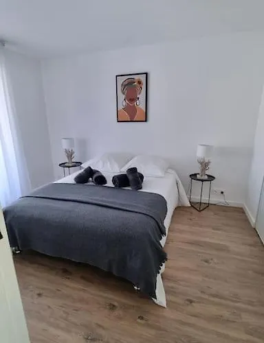 Calme Avec Vue Sur Les Bateaux アパート アグド